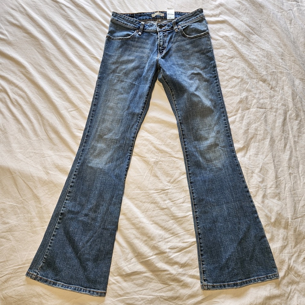 Vintage Levis Jeans 537 Low Flare Womens 8 Long Y2k Denim Bootcut - Picture 2 of 8